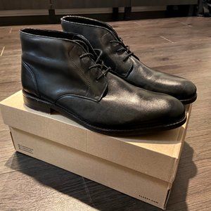 Clarks Flow Top Black Leather Chukka - Size 10